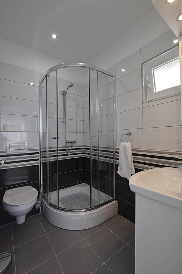 Borna & Roko Free Parking Apartament
